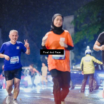 Runner Photo 7842248