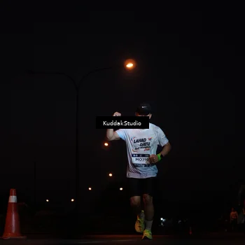 Runner Photo 7842275