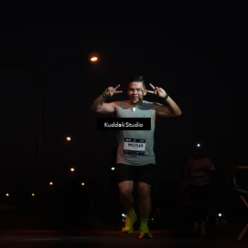 Runner Photo 7842345