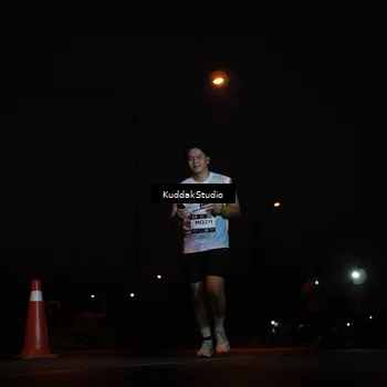 Runner Photo 7842359