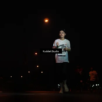 Runner Photo 7842448