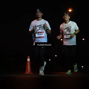 Runner Photo 7842479