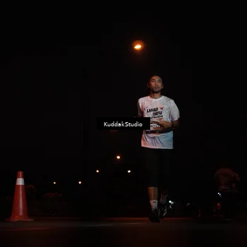 Runner Photo 7842481
