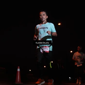Runner Photo 7842494