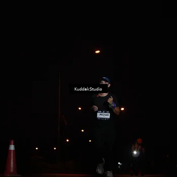 Runner Photo 7842535