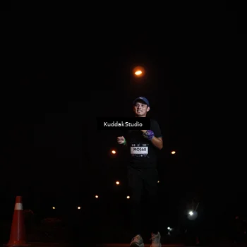 Runner Photo 7842536