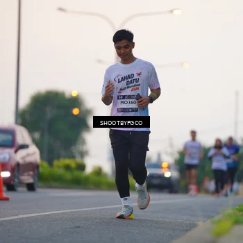 Runner Photo 7842543