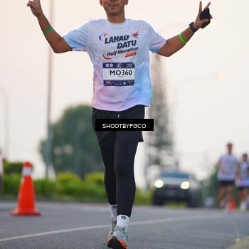 Runner Photo 7842610