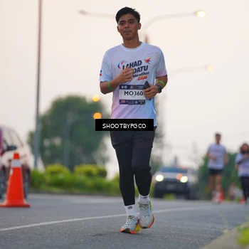 Runner Photo 7842640