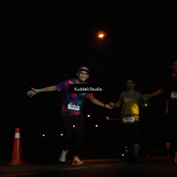 Runner Photo 7842667
