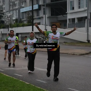 Runner Photo 7842723