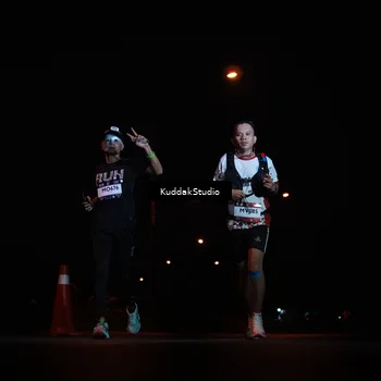 Runner Photo 7842724