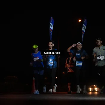Runner Photo 7842763