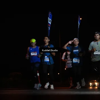 Runner Photo 7842767