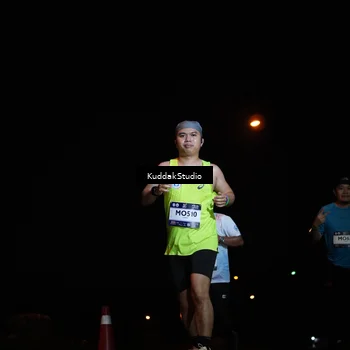 Runner Photo 7842855