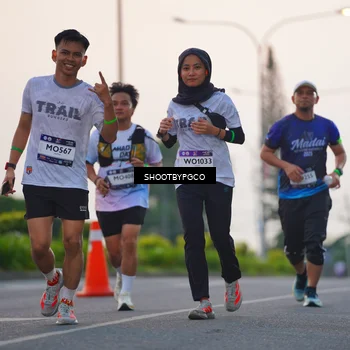 Runner Photo 7842858