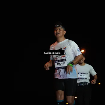 Runner Photo 7842877