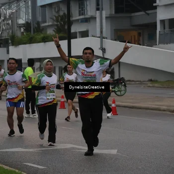 Runner Photo 7842884