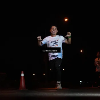 Runner Photo 7842917
