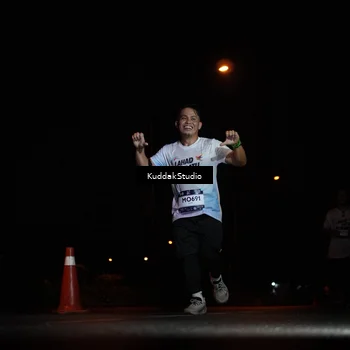 Runner Photo 7842919