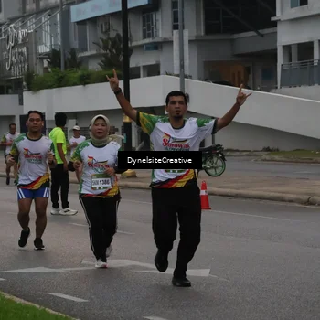 Runner Photo 7842938