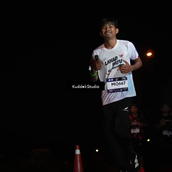 Runner Photo 7842952