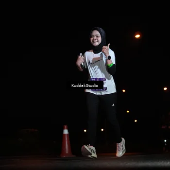 Runner Photo 7842965