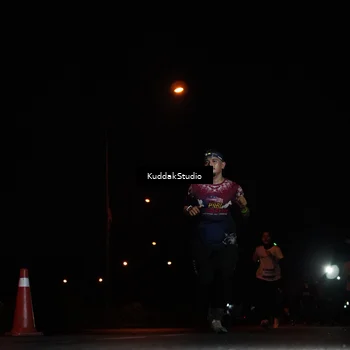 Runner Photo 7842972