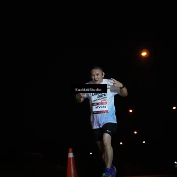 Runner Photo 7842985