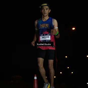 Runner Photo 7843016