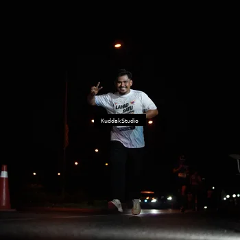 Runner Photo 7843038