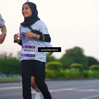 Runner Photo 7843040