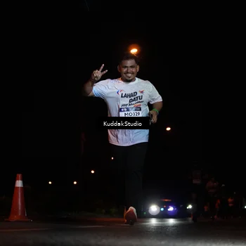 Runner Photo 7843043