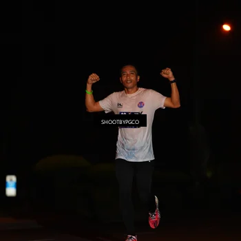 Runner Photo 7843068