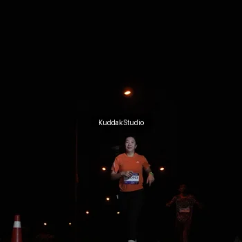 Runner Photo 7843073