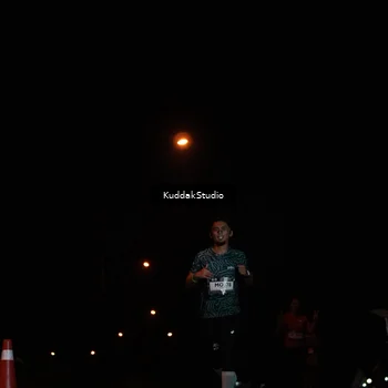 Runner Photo 7843088