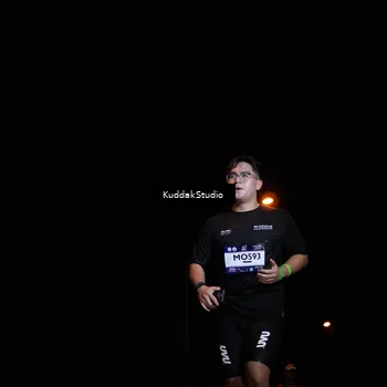 Runner Photo 7843158