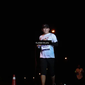 Runner Photo 7843175