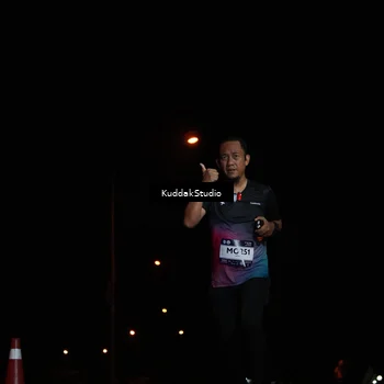 Runner Photo 7843182