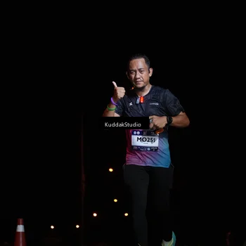 Runner Photo 7843187