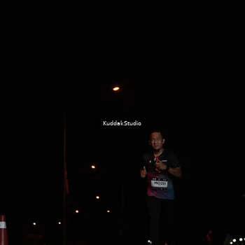 Runner Photo 7843196