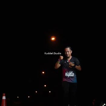 Runner Photo 7843198