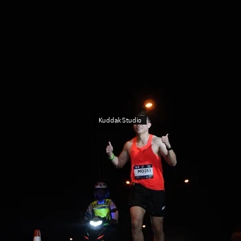 Runner Photo 7843313