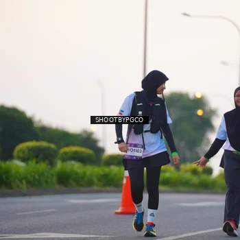 Runner Photo 7843324