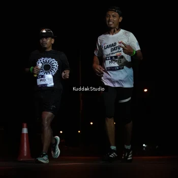 Runner Photo 7843378
