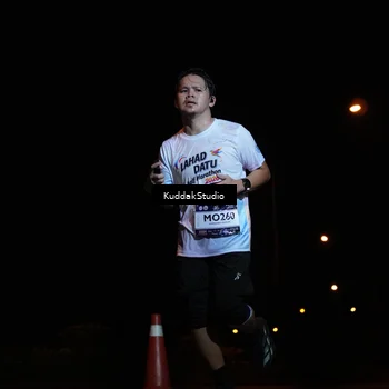 Runner Photo 7843421