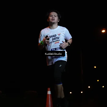 Runner Photo 7843424