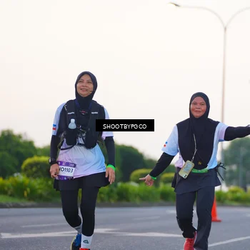 Runner Photo 7843435