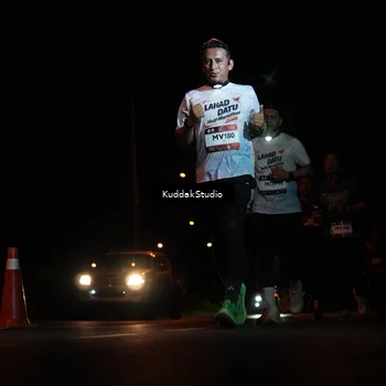 Runner Photo 7843449