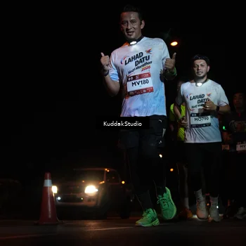 Runner Photo 7843453